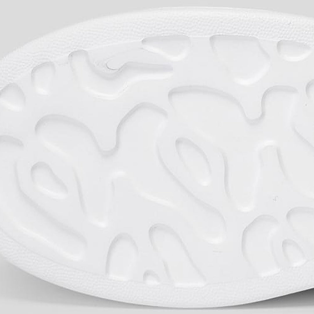 Textured outsole of the Ratio Lumen white platform sneaker