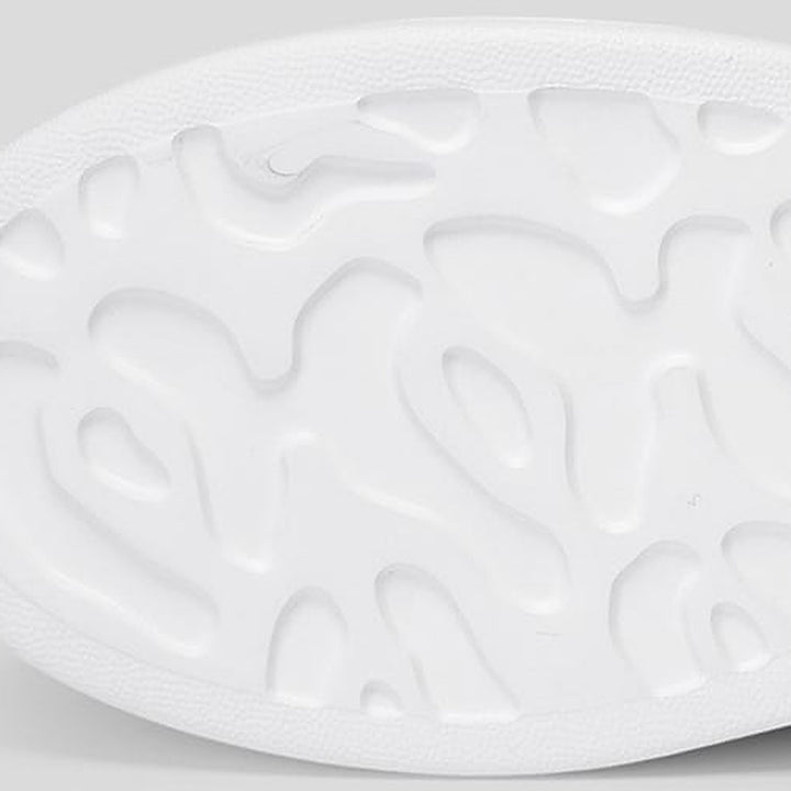 Textured outsole of the Ratio Lumen white platform sneaker
